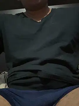 Snapshot of Lupman23667 chatting on March 15, 10:22 am Lupman23667 online show from March 15, 10:22 am