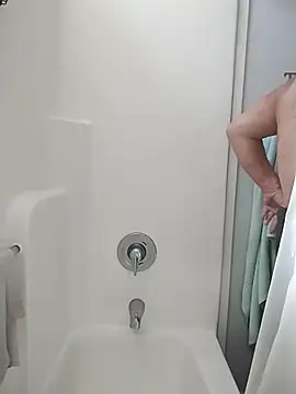 coestet online show from April 15, 6:56 pm