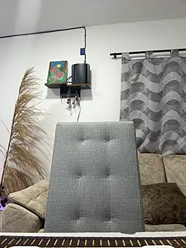 euforia grant online show from March 4, 4:53 am