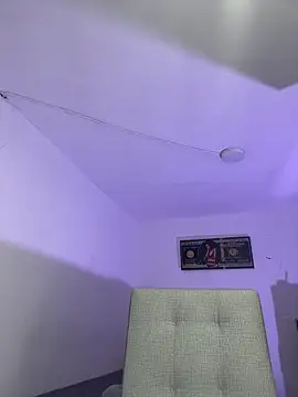 euforia grant online show from April 9, 12:01 am