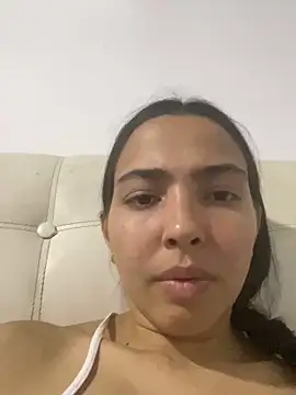 allyson-cute03 online show from March 5, 1:13 am