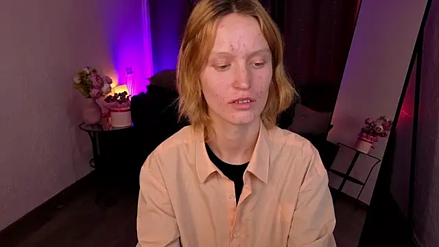 Snapshot of YaoYuki chatting on March 4, 6:10 am YaoYuki online show from March 4, 6:10 am