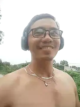 traiwe06 online show from May 30, 8:42 am