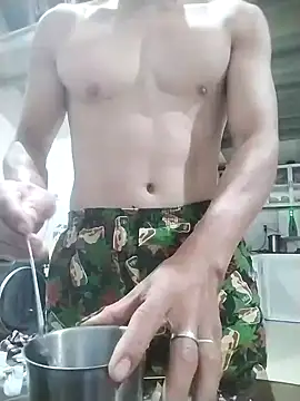 traiwe06 online show from March 23, 8:30 pm