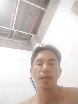 traiwe06 online show from March 13, 8:47 pm