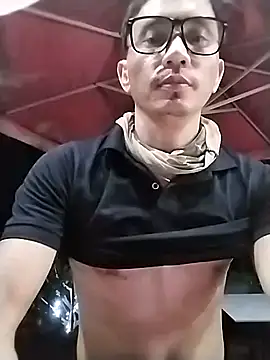 traiwe06 online show from June 3, 1:34 pm