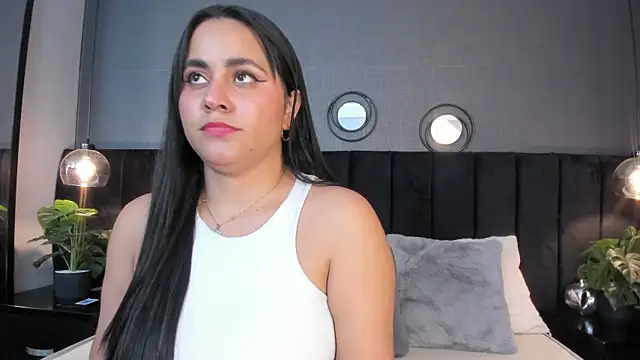 alejandra  garcia online show from June 5, 3:22 am