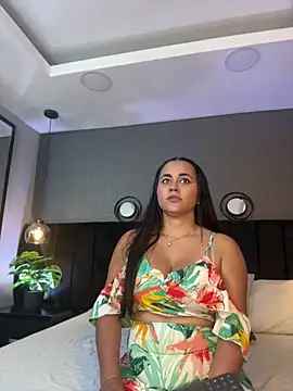 alejandra  garcia online show from May 8, 3:10 am