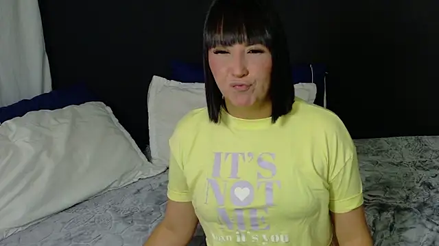 Valeriaa cruz online show from March 13, 12:43 pm