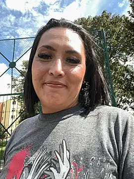 Valeriaa cruz online show from April 2, 7:31 pm