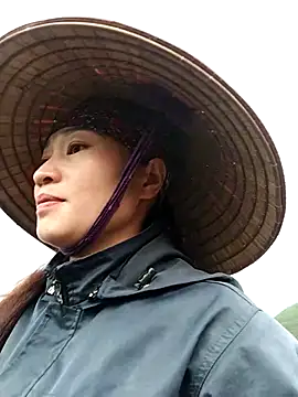 Lilinn  online show from March 6, 12:16 am