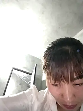 Lilinn  online show from April 10, 12:12 pm