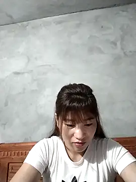 Lilinn  online show from March 24, 10:43 pm