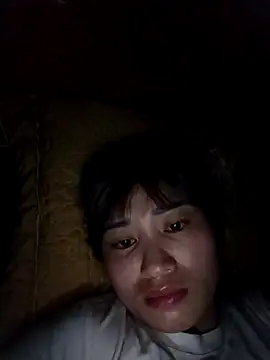 Lilinn  online show from April 12, 9:29 pm