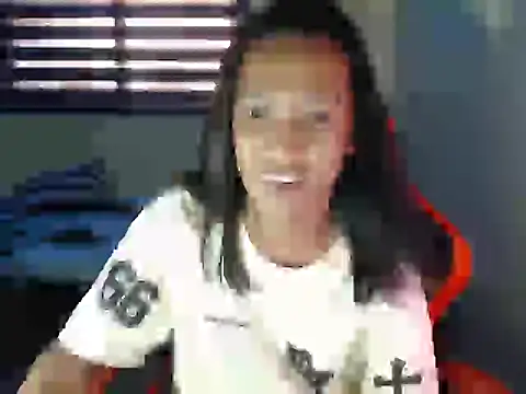 Snapshot of ashelyxyn69xx chatting on March 30, 8:27 am ashelyxyn69xx online show from March 30, 8:27 am