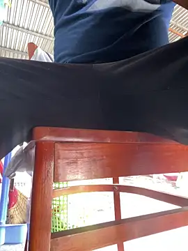 Snapshot of hoang15075 chatting on March 2, 2:34 am hoang15075 online show from March 2, 2:34 am