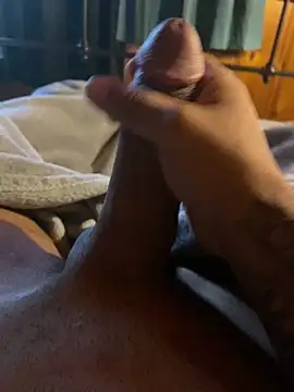 bkigdick225 online show from March 10, 3:38 pm