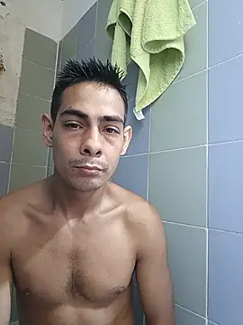 Snapshot of Rafaelp123 chatting on July 12, 8:53 pm Rafaelp123 online show from July 12, 8:53 pm