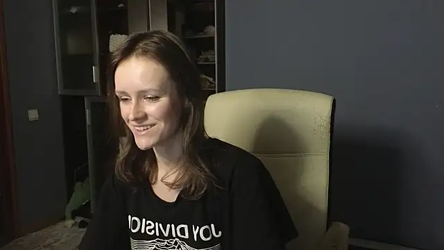 Snapshot of Tender_Swan chatting on March 20, 12:00 am Tender Swan online show from March 20, 12:00 am