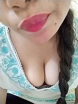 Snapshot of Bhawika-Kashap chatting on May 16, 6:12 am Bhawika-Kashap online show from May 16, 6:12 am