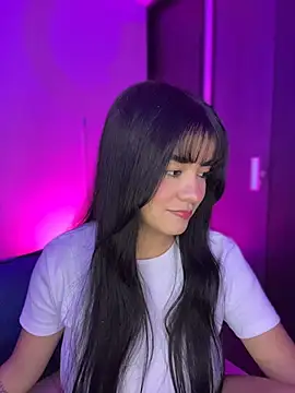 Sophia Wy online show from April 18, 12:57 am