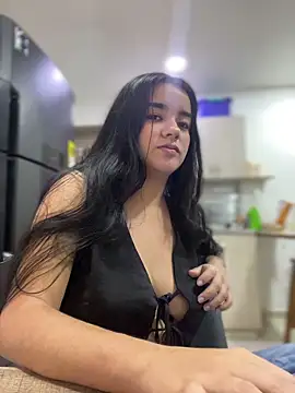 Sophia Wy online show from April 9, 8:04 pm