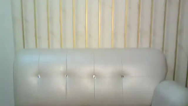 RESMA-CUTEE00 online show from March 30, 5:42 am