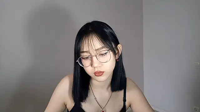 SolvedGlobe online show from March 26, 2:04 pm