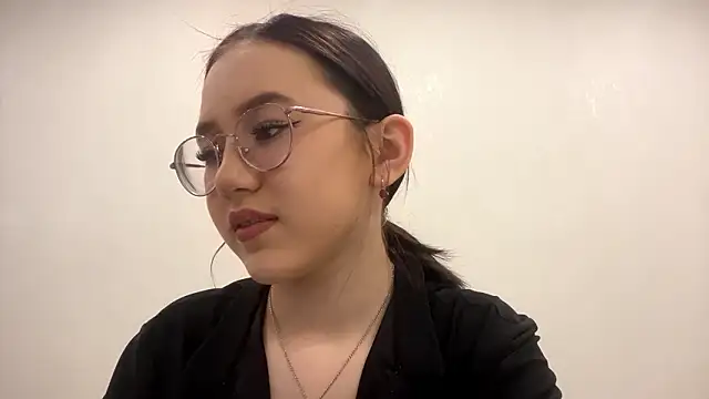 SolvedGlobe online show from March 4, 3:20 pm