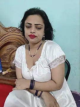 Snapshot of Beauty-3 chatting on June 26, 1:55 am Beauty-3 online show from June 26, 1:55 am