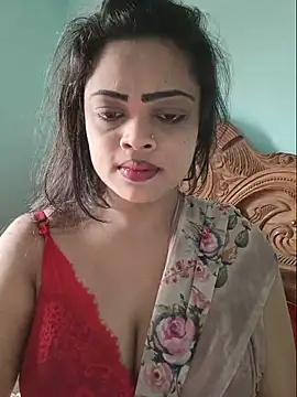 Snapshot of Beauty-3 chatting on June 22, 1:55 am Beauty-3 online show from June 22, 1:55 am