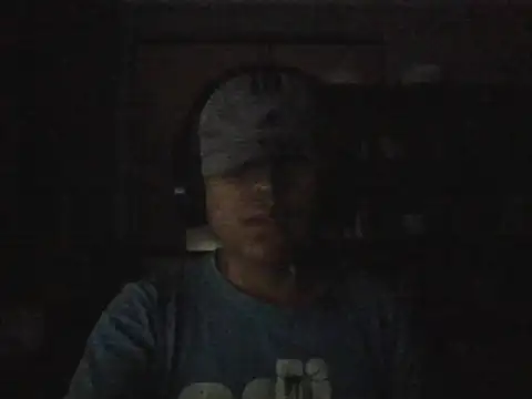 Snapshot of anonimux30 chatting on July 18, 8:01 am anonimux30 online show from July 18, 8:01 am