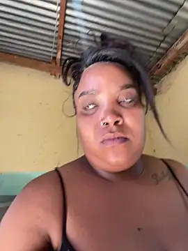 friendlybitch22 online show from April 4, 8:54 am