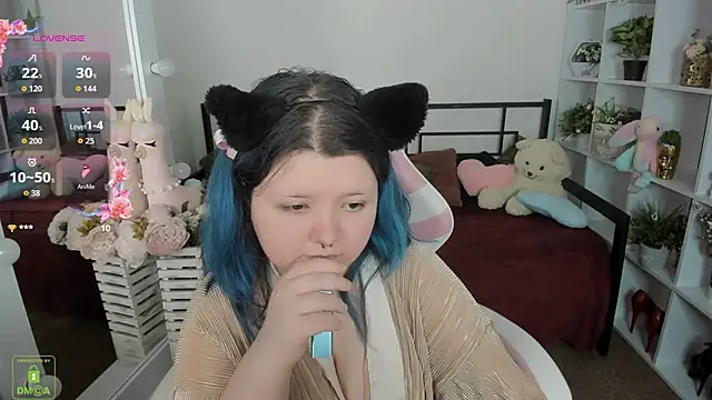 Lunaar  online show from April 11, 7:45 am