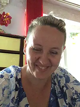Snapshot of SofiaAmour chatting on August 3, 2:56 pm SofiaAmour online show from August 3, 2:56 pm