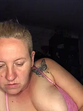 Snapshot of SofiaAmour chatting on July 21, 6:42 pm SofiaAmour online show from July 21, 6:42 pm