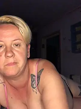 Snapshot of SofiaAmour chatting on June 22, 6:38 pm SofiaAmour online show from June 22, 6:38 pm
