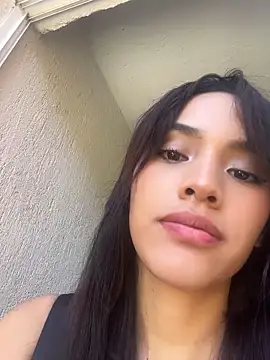 Mia-villalobos online show from May 13, 2:02 pm