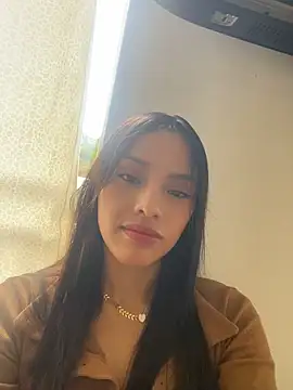 Mia-villalobos online show from May 28, 2:01 pm