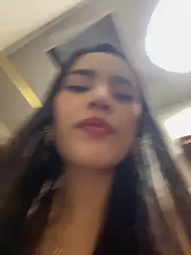 Mia-villalobos online show from May 10, 5:11 am