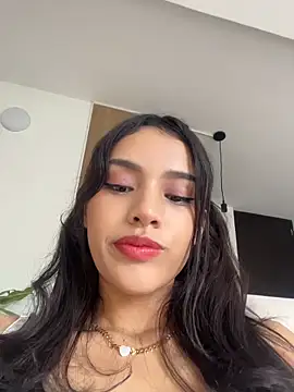 Mia-villalobos online show from June 4, 2:22 pm
