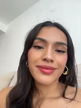 Mia-villalobos online show from June 24, 3:32 pm