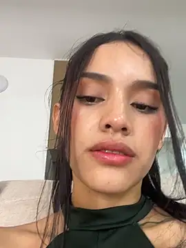 Mia-villalobos online show from March 25, 2:05 pm