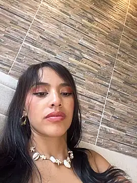 Mia-villalobos online show from April 1, 4:37 pm