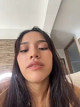 Mia-villalobos online show from May 20, 2:14 pm