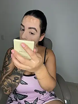 Lisabrown 23 online show from March 10, 11:20 pm