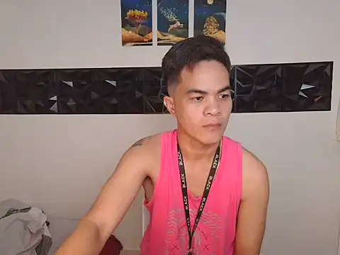 Xmj16 online show from April 28, 8:13 pm