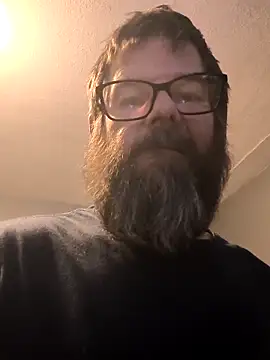 Snapshot of ultimateBWC chatting on March 2, 8:49 pm ultimateBWC online show from March 2, 8:49 pm