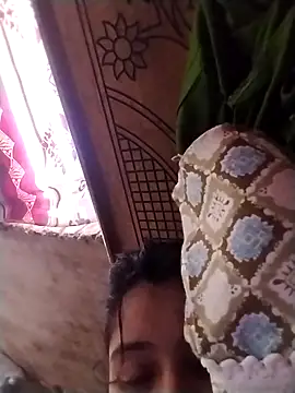 Hottie  baby online show from March 1, 2:06 pm