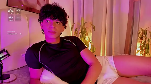 TaylerWhitelll online show from March 4, 1:57 am